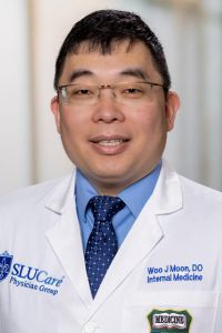 Headshot of Woo Moon