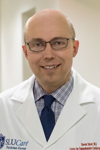 Headshot of Steven Smart