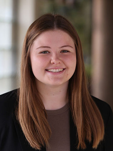 Headshot of Emily Wildhaber '24